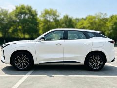 Changan UNI-Z 2025 1.5T Premium Edition - ფოტო 3