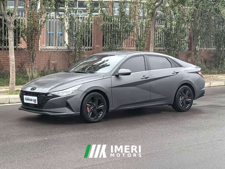 Hyundai Elantra 1.5L CVT TOP Premier Edition