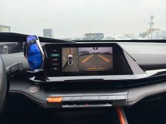 Changan UNI-V 1.5T Premium - ფოტო 6