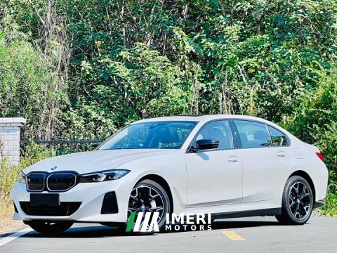2023 BMW i3 eDrive 40 L Night Sport Package