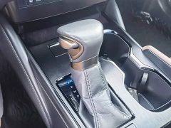Lexus ES 2022 300h Excellence Edition - ფოტო 12