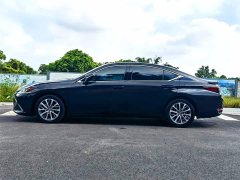 Lexus ES 2022 300h Excellence Edition - ფოტო 4