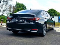 Lexus ES 2022 300h Excellence Edition - ფოტო 7