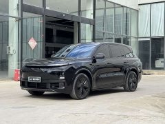 Li Auto L8 Pro - ფოტო 1
