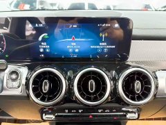 Mercedes-Benz GLB 200 Dynamic - ფოტო 17