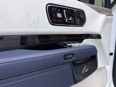 Zeekr 9X 2025 Hyper Edition 70kWh Six-Seater - ფოტო 11