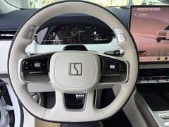 Zeekr 9X 2025 Hyper Edition 70kWh Six-Seater - ფოტო 9