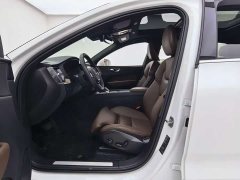 Volvo XC60 2022 B5 AWD Smart Remote Luxury Edition - ფოტო 18