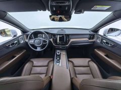 Volvo XC60 Plug-in Hybrid T8 E-Drive Hybrid Elegant Luxury Edition - ფოტო 12