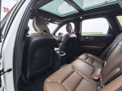Volvo XC60 Plug-in Hybrid T8 E-Drive Hybrid Elegant Luxury Edition - ფოტო 14