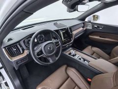 Volvo XC60 Plug-in Hybrid T8 E-Drive Hybrid Elegant Luxury Edition - ფოტო 18