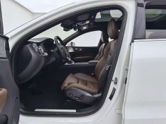 Volvo XC60 Plug-in Hybrid T8 E-Drive Hybrid Elegant Luxury Edition - ფოტო 19