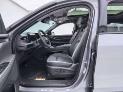 Ford Edge 2023 Edge L 2.0T EcoBoost FWD Seven-Seat Luxury - ფოტო 19