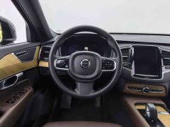 Volvo XC90 B6 Inscription 7-Seater - ფოტო 10