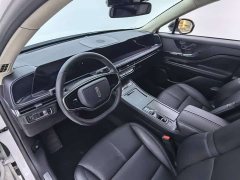 Lincoln Explorer 2.0T Two-Wheel Drive Premium - ფოტო 18