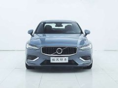Volvo S60 B4 Smart Luxury Edition - ფოტო 2