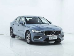 Volvo S60 B4 Smart Luxury Edition - ფოტო 3