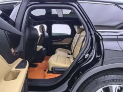 Lincoln Explorer 2.0T Two-Wheel Drive Premium - ფოტო 16