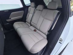 Volvo XC70 Plug-in Hybrid AWD Extended Range Core - ფოტო 16