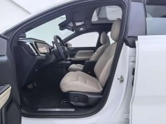 Volvo XC70 Plug-in Hybrid AWD Extended Range Core - ფოტო 19
