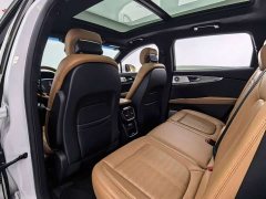 Lincoln Navigator 2.7T AWD Presidential Edition - ფოტო 14