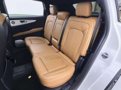 Lincoln Navigator 2.7T AWD Presidential Edition - ფოტო 16