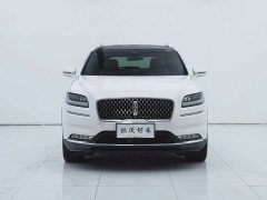 Lincoln Navigator 2.7T AWD Presidential Edition - ფოტო 2