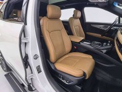 Lincoln Navigator 2.7T AWD Presidential Edition - ფოტო 9