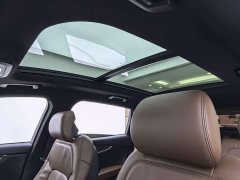 Lincoln Navigator 2021 Facelift 2.7T AWD Zunyue Edition - ფოტო 15