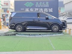 Denza BYD Denza D9 DM-i 1050 Premium - ფოტო 18