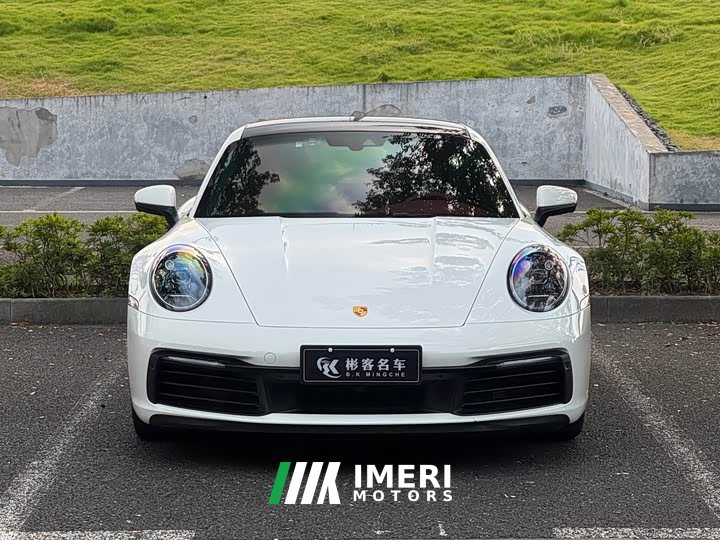 Porsche 911 Carrera 3.0T
