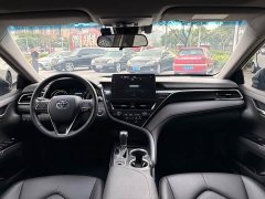 Toyota Camry 2.0G Luxury Edition - ფოტო 17