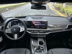 BMW X5 xDrive 40Li Deluxe VersionM - ფოტო 10