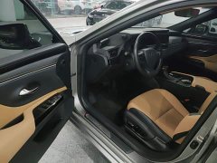 Lexus ES 2023 200 Excellence Edition - ფოტო 12