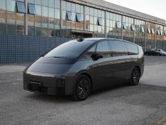 Li Auto Li Xiang MEGA 2024 Ultra - ფოტო 1