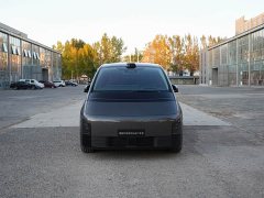 Li Auto Li Xiang MEGA 2024 Ultra - ფოტო 2