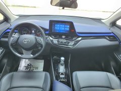Toyota C-HR 2021 2.0L Luxury - ფოტო 10