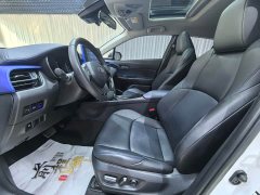 Toyota C-HR 2021 2.0L Luxury - ფოტო 8