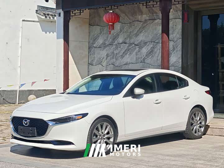 Mazda3 Axela 2.0L Automatic Elegant Edition