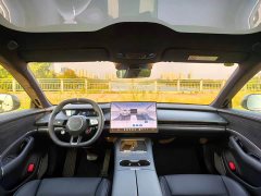 Xiaomi SU7 Rear-Wheel Drive Standard Edition - ფოტო 5