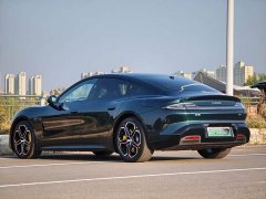 Xiaomi SU7 Rear-Wheel Drive Standard Edition - ფოტო 7