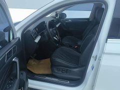 Volkswagen Tiguan L 2024 330TSI Automatic FWD R-Line Comfort Edition - ფოტო 9