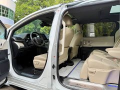 Toyota Grevias 2.5L Hybrid Premium VIP Edition - ფოტო 15