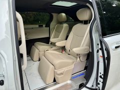 Toyota Grevias 2.5L Hybrid Premium VIP Edition - ფოტო 6