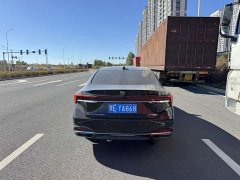 Buick Lacrosse Platinum Avenir Edition - ფოტო 9