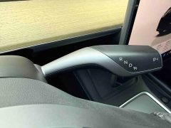 Tesla Model Y 2022 Facelift Rear-Wheel Drive - ფოტო 17