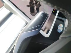 Tesla Model Y 2022 Facelift Long Range All-Wheel Drive - ფოტო 16
