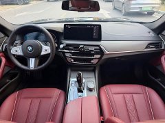 BMW 5 Series 530Li Premier M Sport Package - ფოტო 15