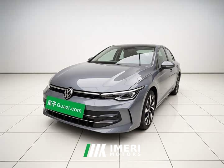 Volkswagen Golf 300TSI Pro - ავტომობილი ჩინეთიდან