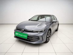 Volkswagen Golf 300TSI Pro - ფოტო 1